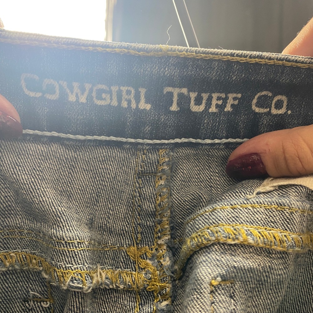 Cowgirl Tuff Dont Fence Me In Bootcut Jeans Barbwire Pocket Embroidery Flare 29W - Picture 8 of 10